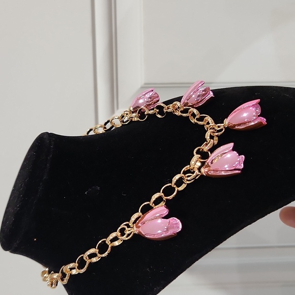 🔹️BETSEY JOHNSON🔹️Pink Garden Glam Tulip Charm Chain 16"  Necklace - Picture 9 of 13